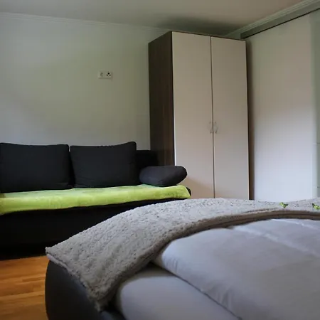 Hotell Familien & Wander-pension Purkhardt