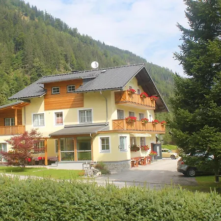 Familien & Wander-pension Purkhardt Hotell 3*