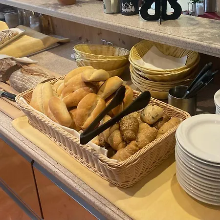 Familien & Wander-pension Purkhardt Hotell Donnersbachwald